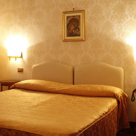 Torino 4*