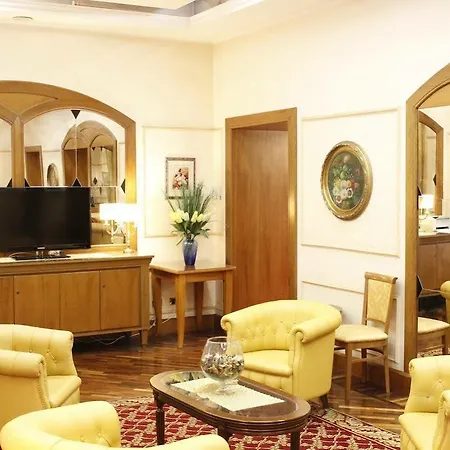 Отель Torino 4*